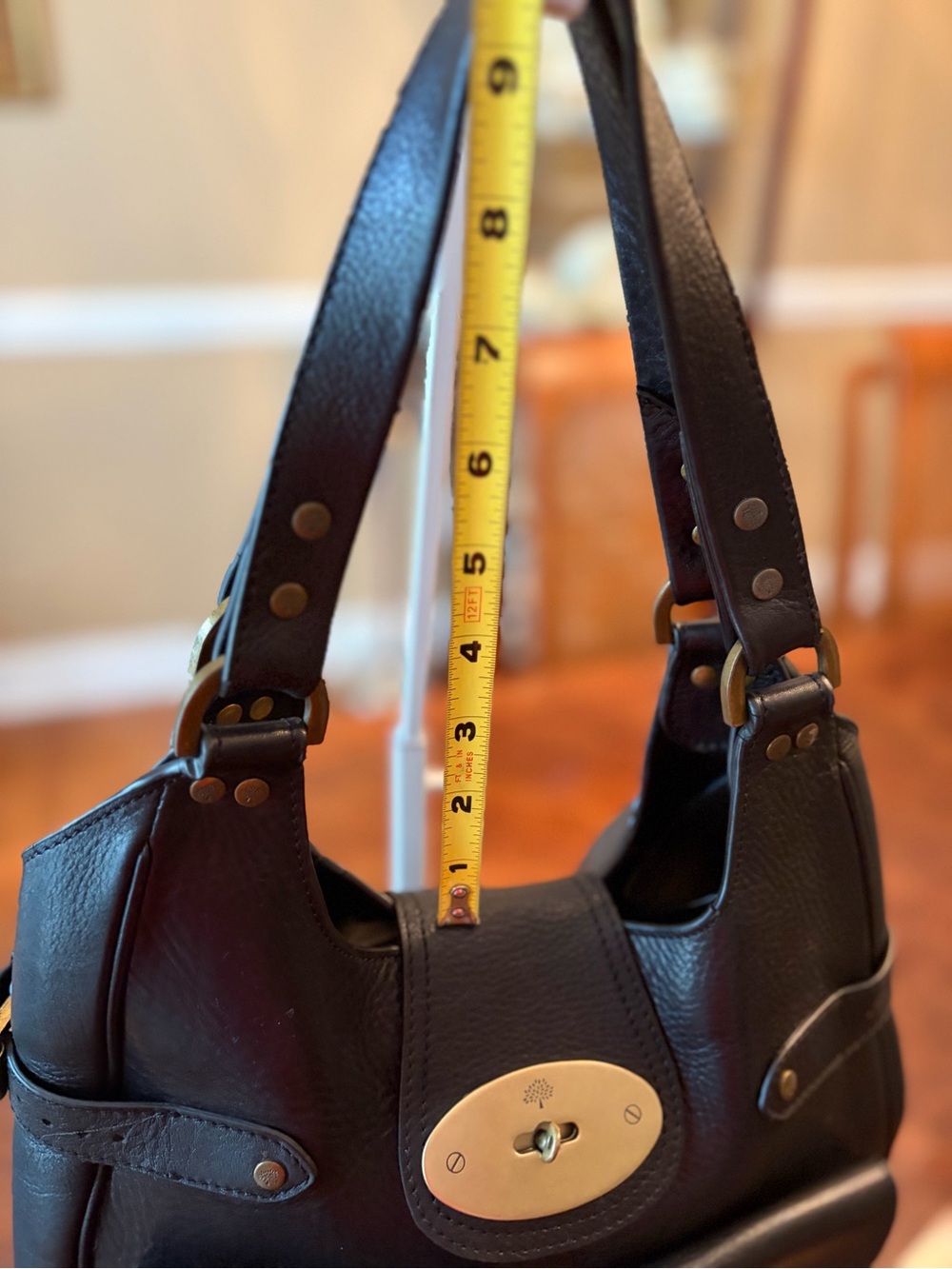 Mulberry Classic Black Leather in “Annie” Hobo Style Bag in EUC - Picture 8 of 13